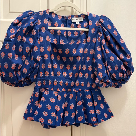 HUNTER BELL Tops - HUNTER BELL Blue Floral Puff-Sleeve Peplum Top